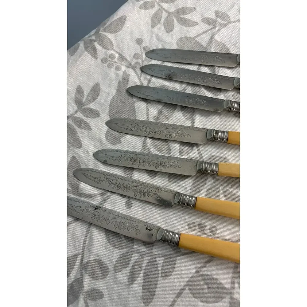 Vintage Nodder Osminium AF Dinner Knives Set of 7 Cream Faux Bone Handles